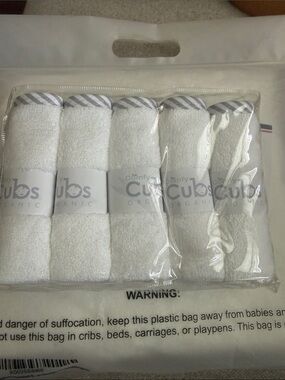 Comfy Cubs Organic baby White Bath Towels - 5 Pack